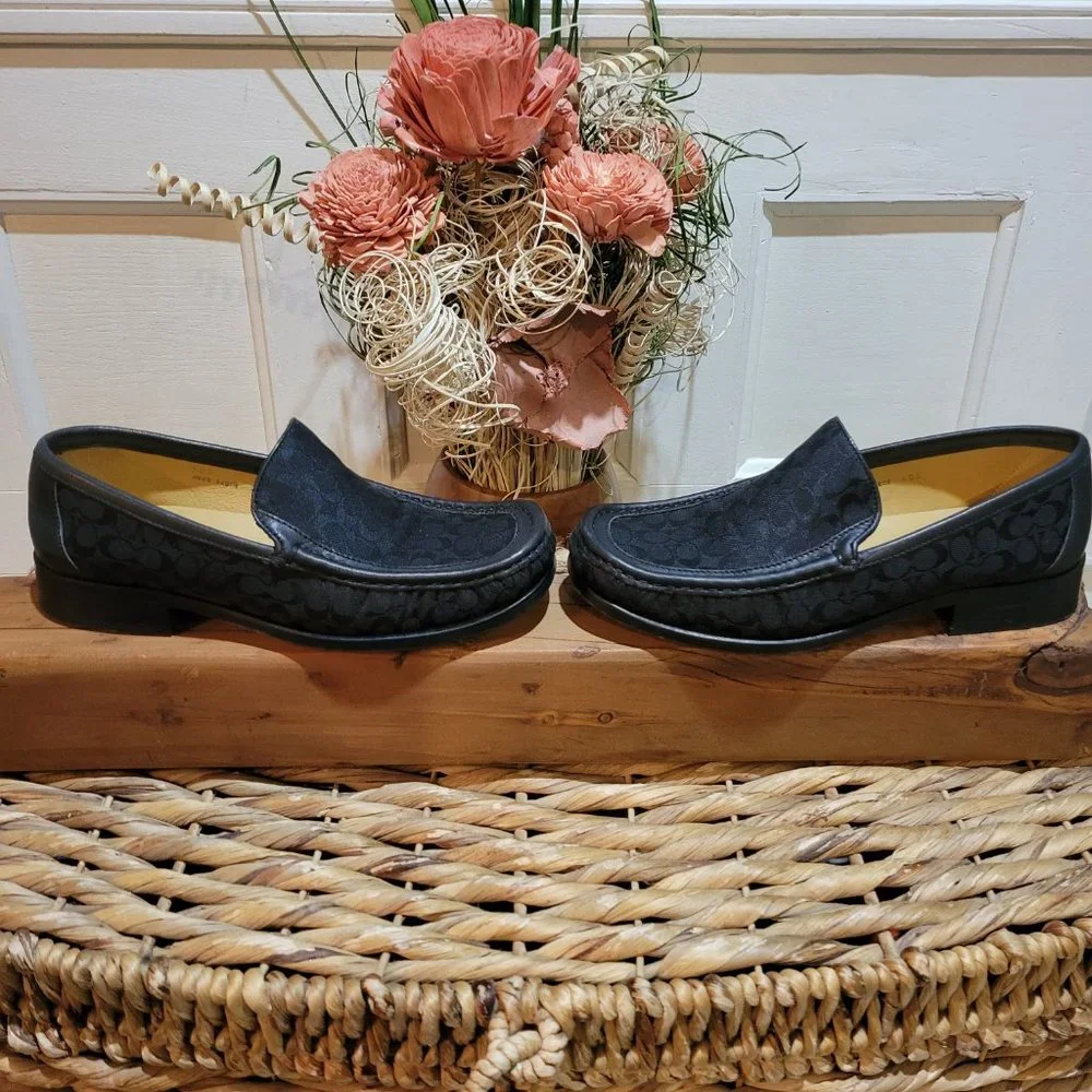 Vintage Coach Vance Signature Loafers